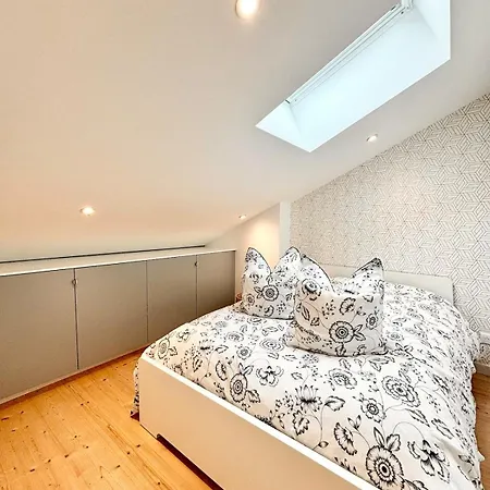 Le T2 New Hyper Center Air Conditioning نانسي